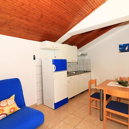 Apartments With A Parking Space Jezera, Murter - 5079 Room photo